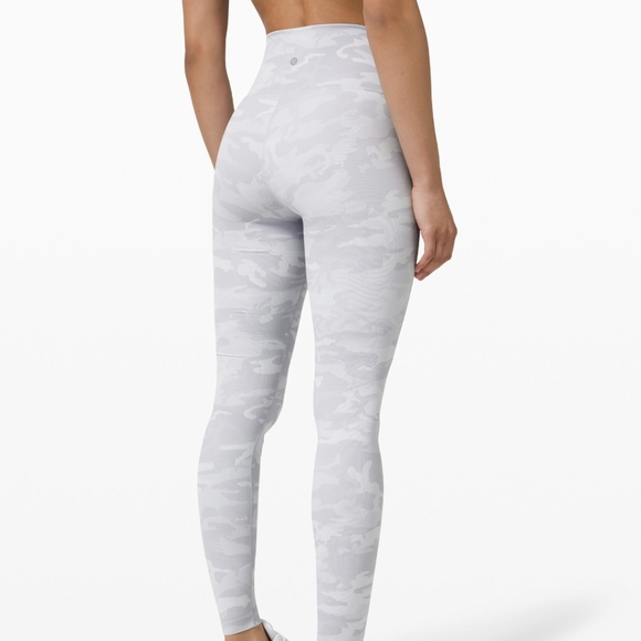 Wunder Under High-rise tight - Picture 3 of 6